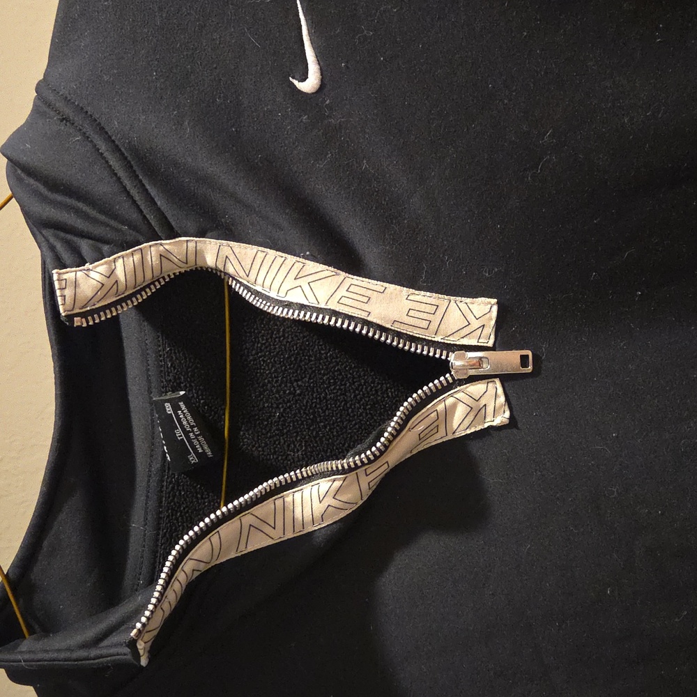 Nike Black Pullover with White Accents - Picture 2 of 2